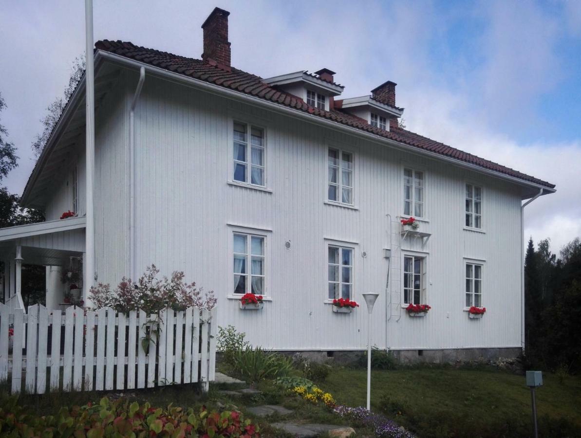 Bed and Breakfast Kyykerin Kartano à Outokumpu Extérieur photo